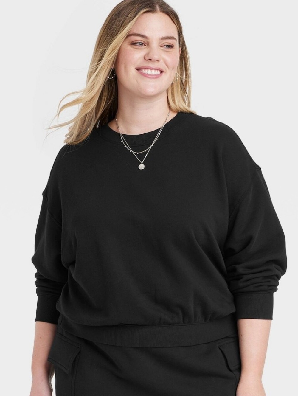 Women's Leisure Studio Pullover Sweatshirt - Universal Thread™ Black XXL NWT